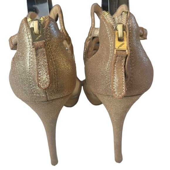 Brian Atwood Tira Special Occasion Metallic Gold Stiletto Sandal Shoes Size 7.5B - Picture 6 of 8
